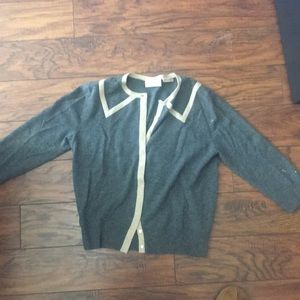 Neiman Marcus 💯 cashmere cardigan M